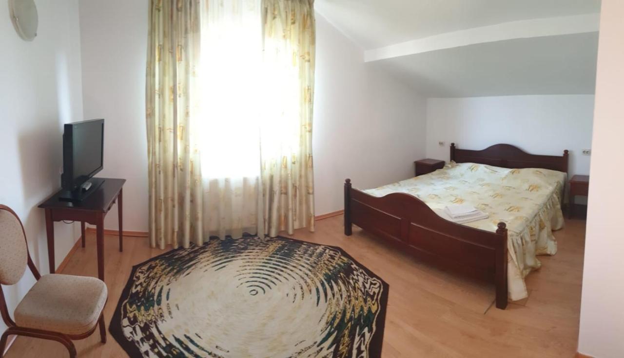Motel Balcost Piatra Neamţ Exterior foto